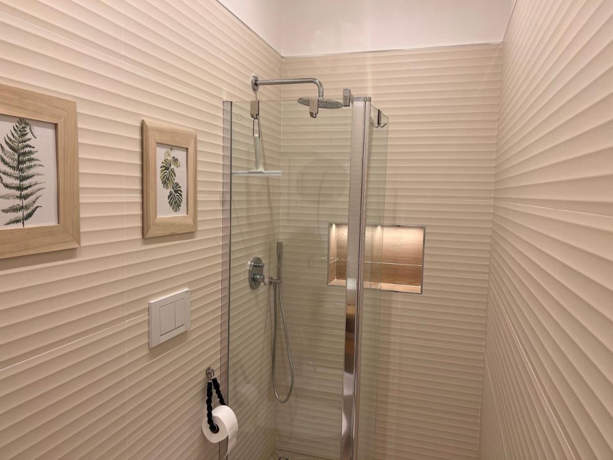 St. Vincent Apartment *